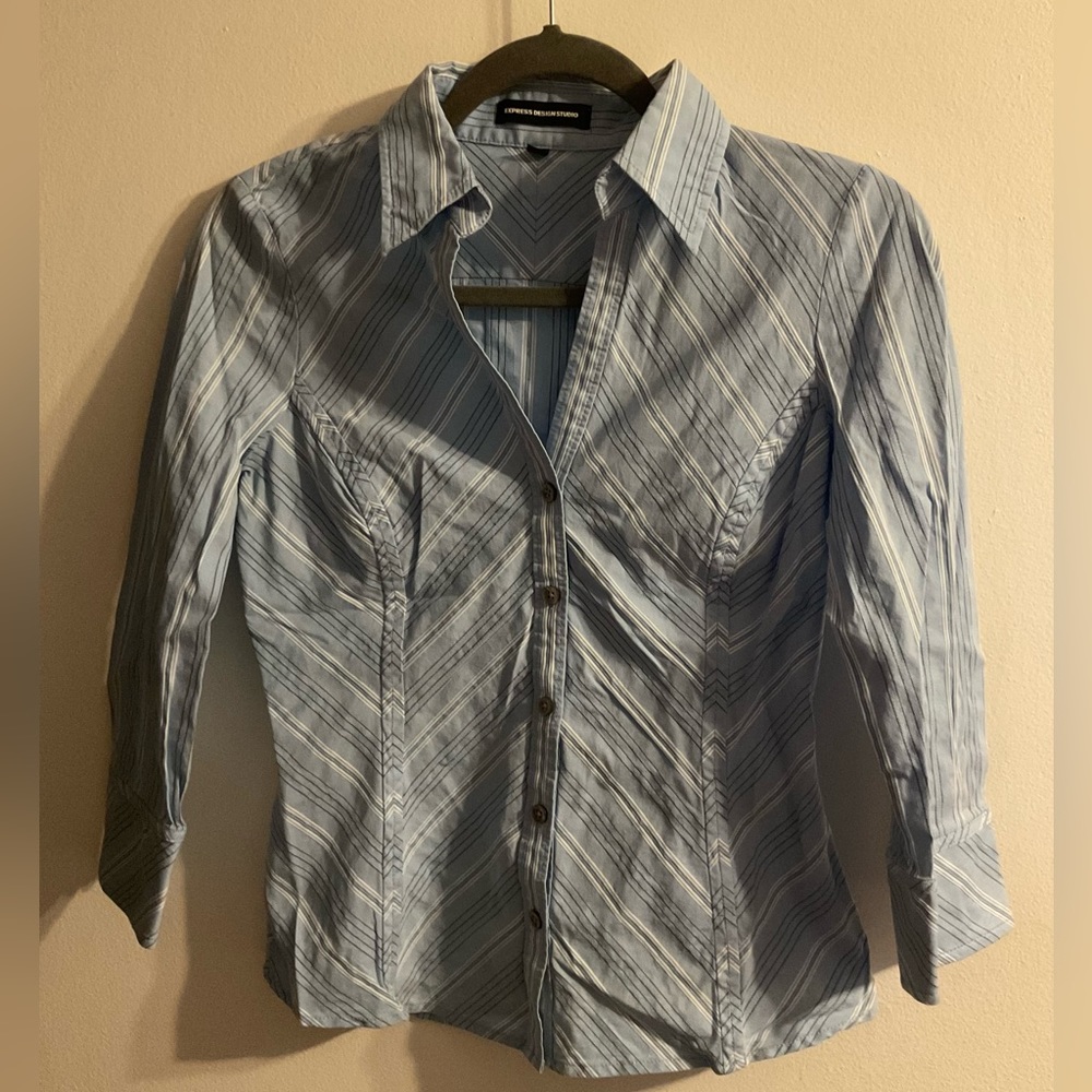 Women’s Size Small Express Button Up Shirt, 3/4 sleeve